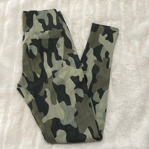 Agnes & Dora Camo Moro Jeggings